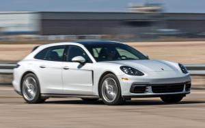 Porsche Panamera 4 Sport Turismo 2017 года (NA)